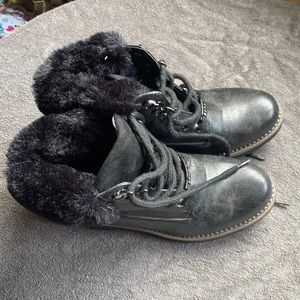 Size 9 esprit boots good condition